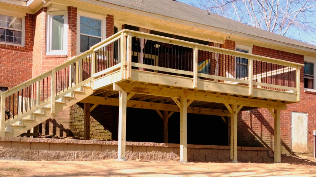 Deck Services Content Image